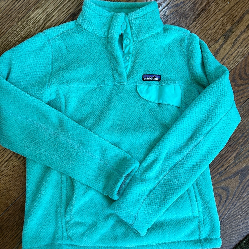 Patagonia 1/4 zip fleece